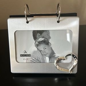 Silver Malden Flip 4x6 Photo Album Frame with Rhinestone Heart. NWT